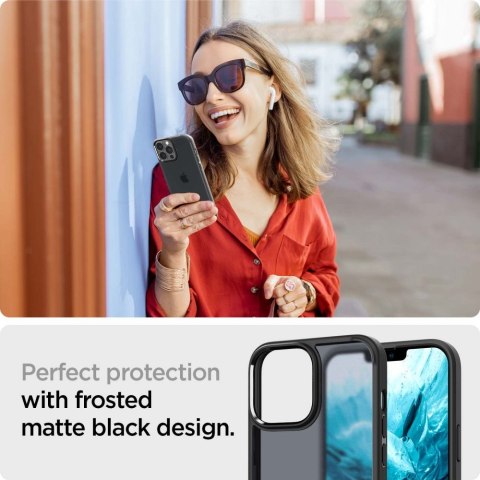 Etui SPIGEN ULTRA HYBRID iPHONE 13 MATTE FROST Etui SPIGEN ULTRA HYBRID iPHONE 13 MATTE FROST